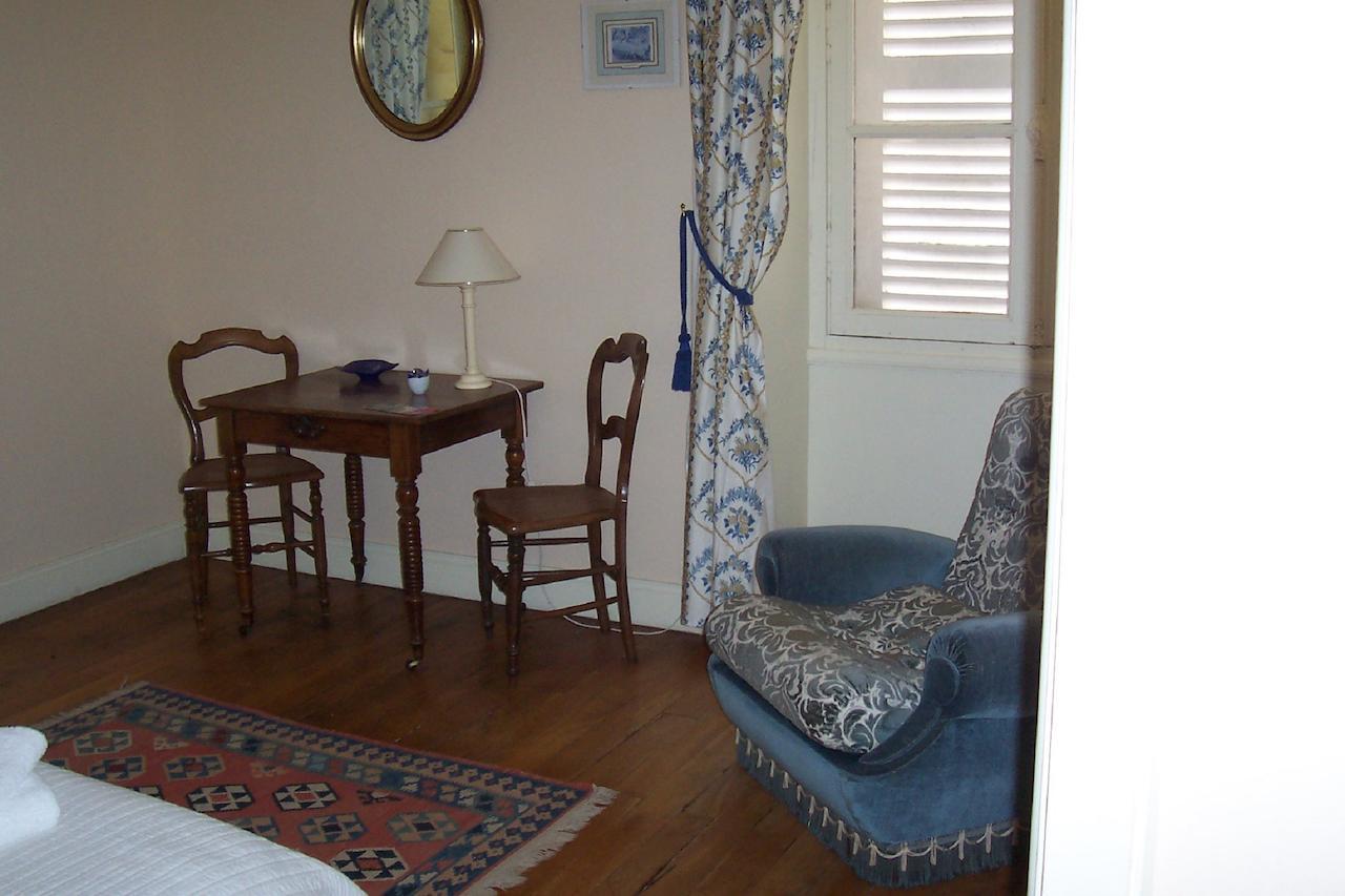 Chateau Champigny Maillet (Allier) Quarto foto
